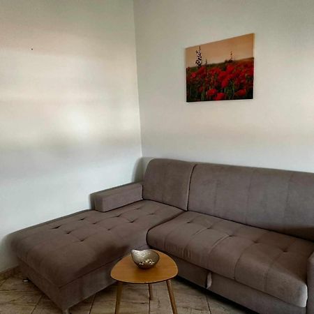 Three Lions Apartment Number 2 プーラ エクステリア 写真