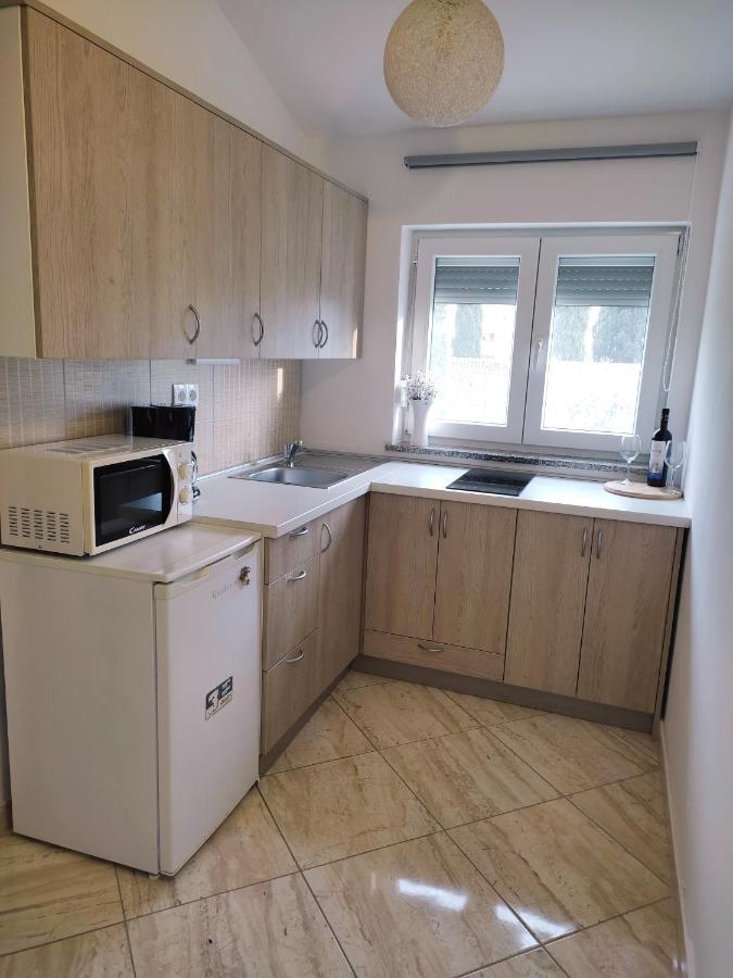 Three Lions Apartment Number 2 プーラ エクステリア 写真